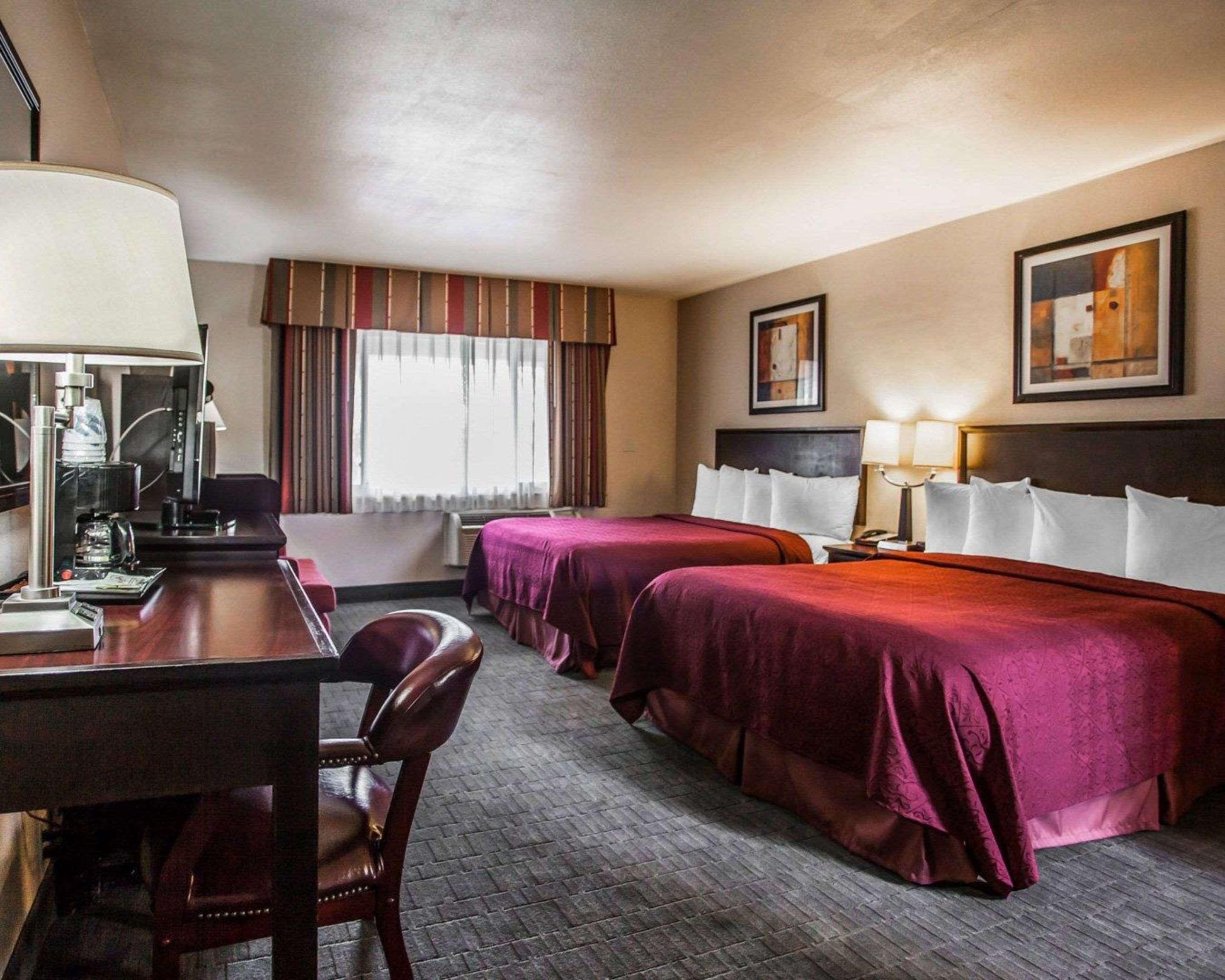 Quality Inn & Suites Anaheim At The Park Exteriér fotografie