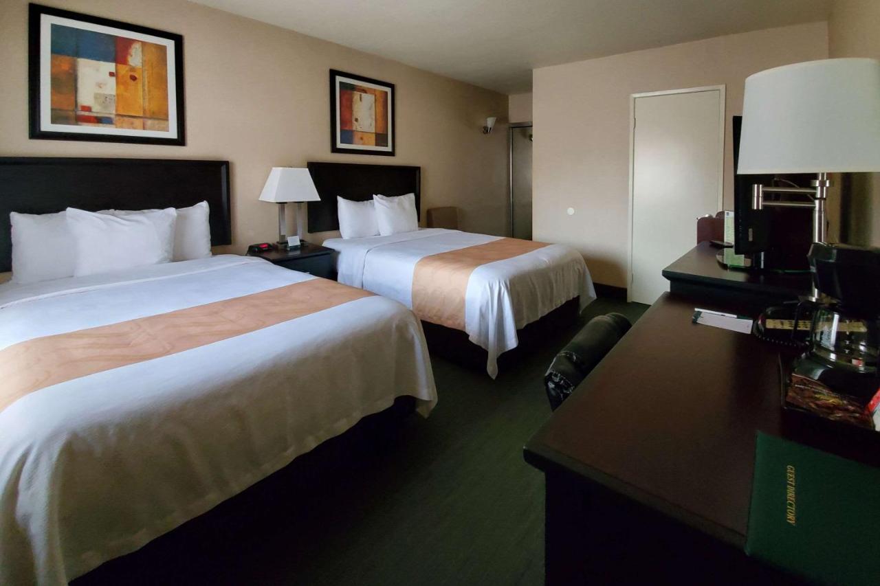 Quality Inn & Suites Anaheim At The Park Exteriér fotografie