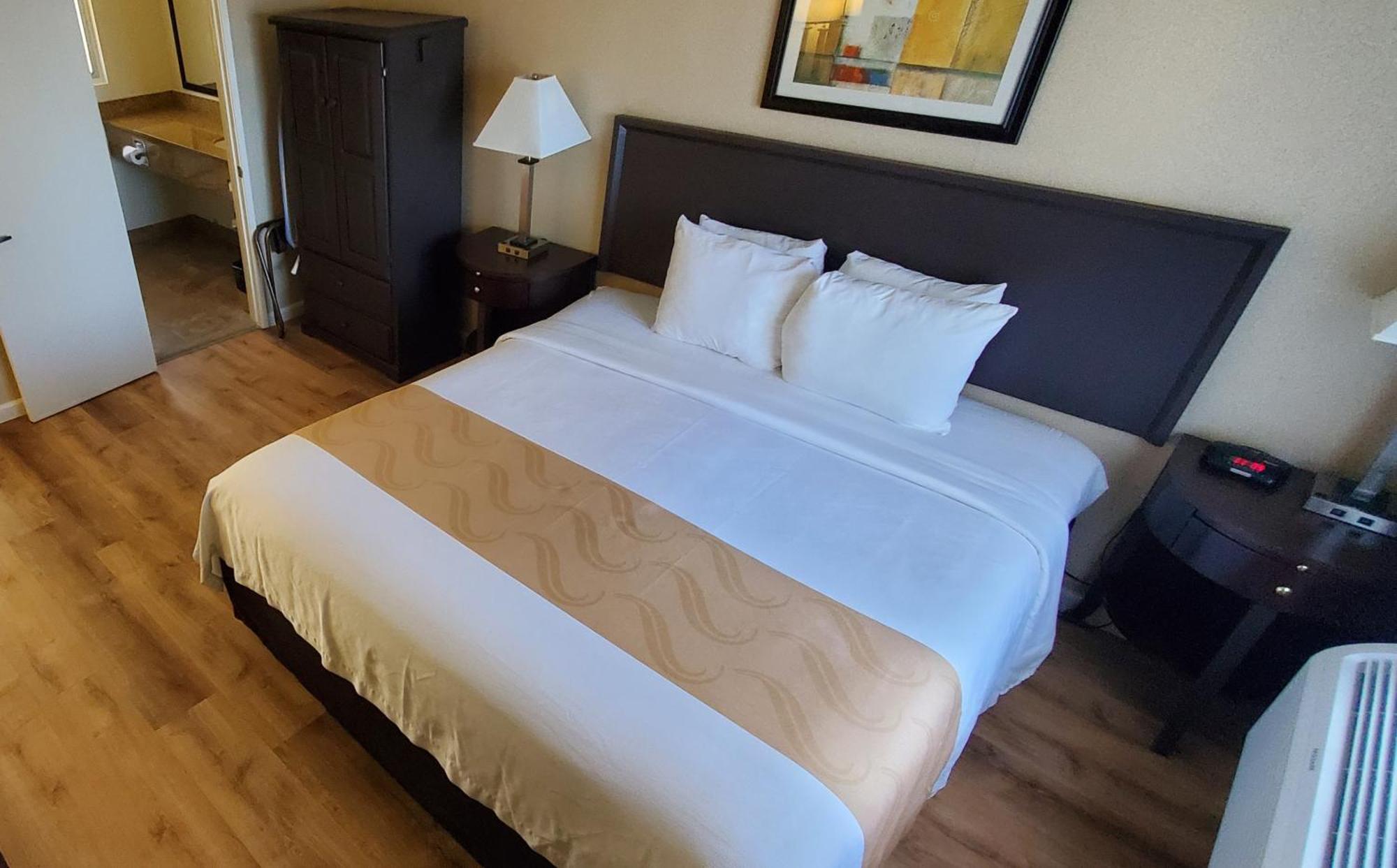 Quality Inn & Suites Anaheim At The Park Exteriér fotografie