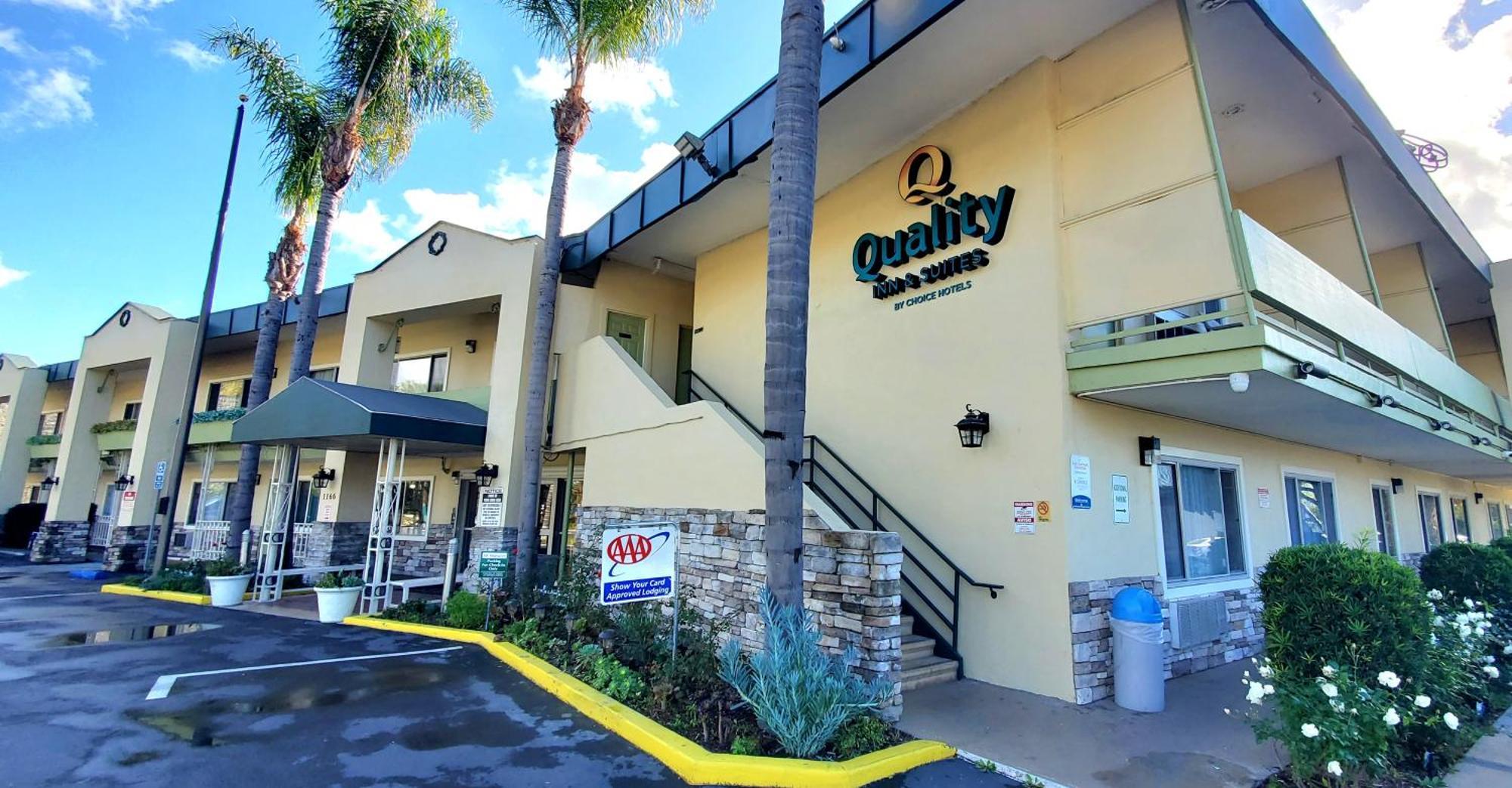 Quality Inn & Suites Anaheim At The Park Exteriér fotografie