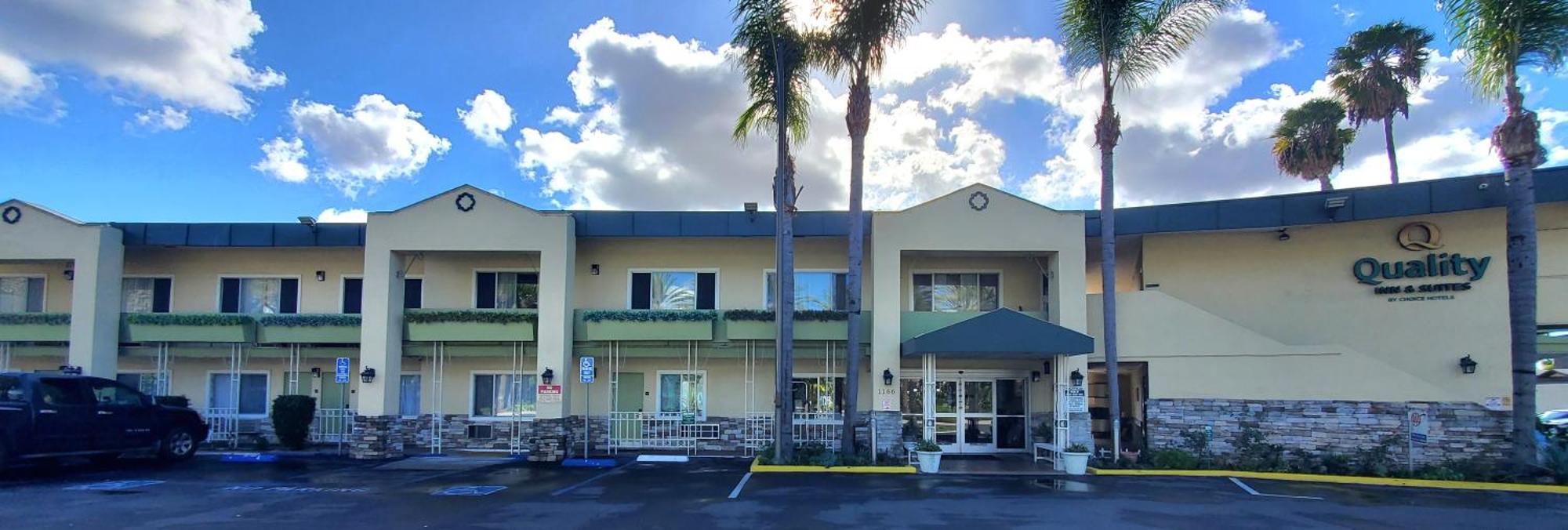 Quality Inn & Suites Anaheim At The Park Exteriér fotografie